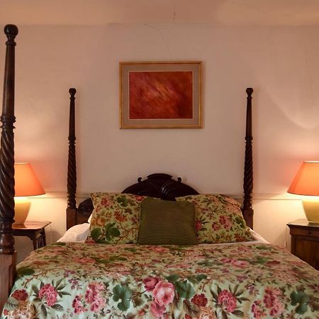 Cottages De Chateau De Vaux Yvré-lʼÉvêque Kültér fotó